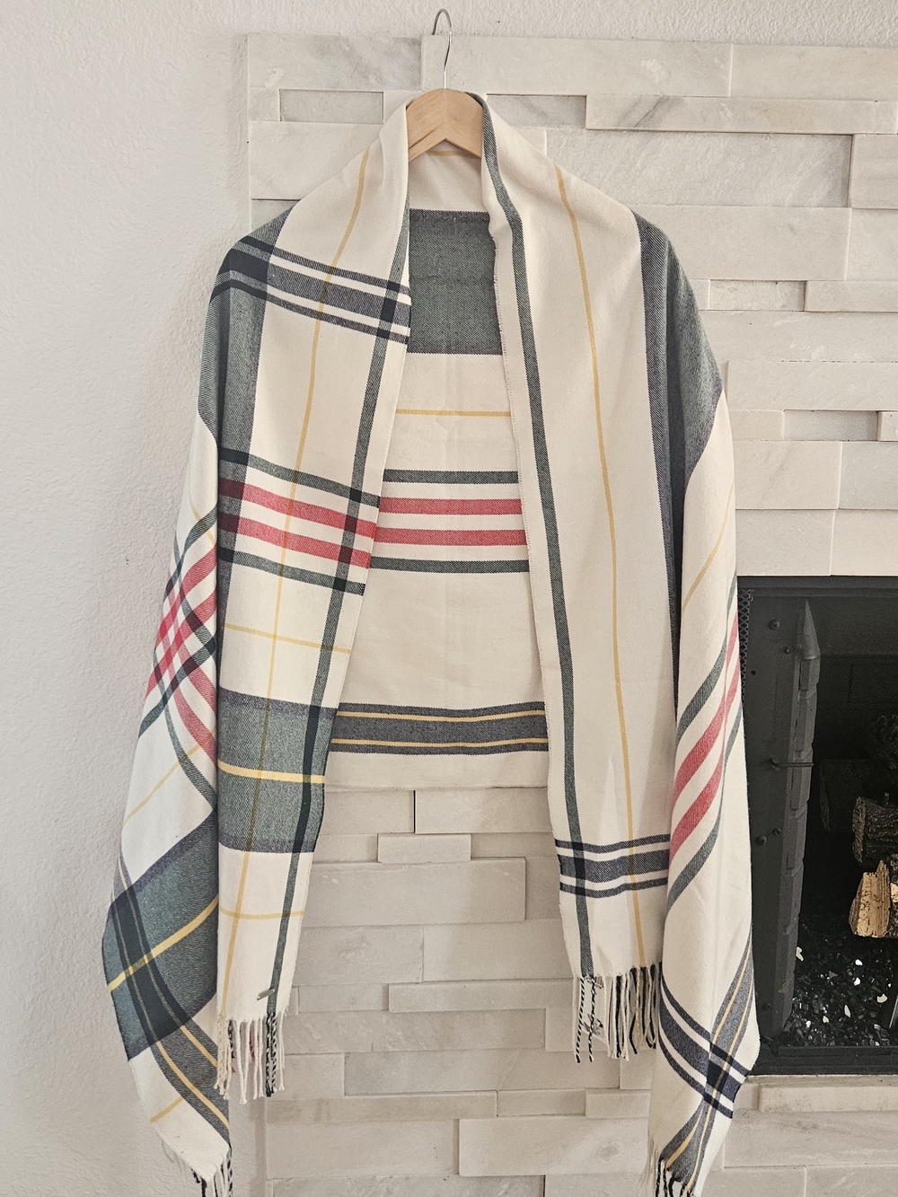 NWT Lauren Ralph Lauren Oversized Exploded Plaid Blanket Scarf Fringed